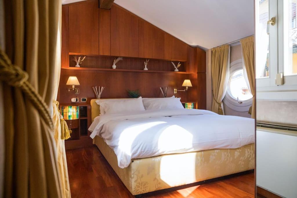 Carbonesi Luxury - Centro Storico Apartment Bologna Ngoại thất bức ảnh